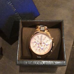 MICHAEL KORS WOMEN'S ROSE GOLD DIAL BRACELET WATCH
